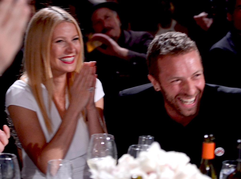 Gwyneth Paltrow & Chris Martin's Rare Display of PDA - E! Online